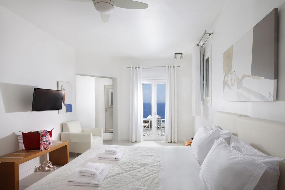 Selana Suites Chrisopigi  Exteriör bild
